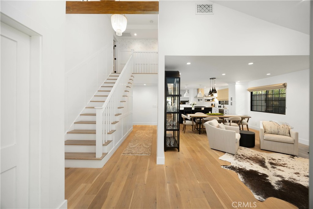 589 W Grandview Avenue