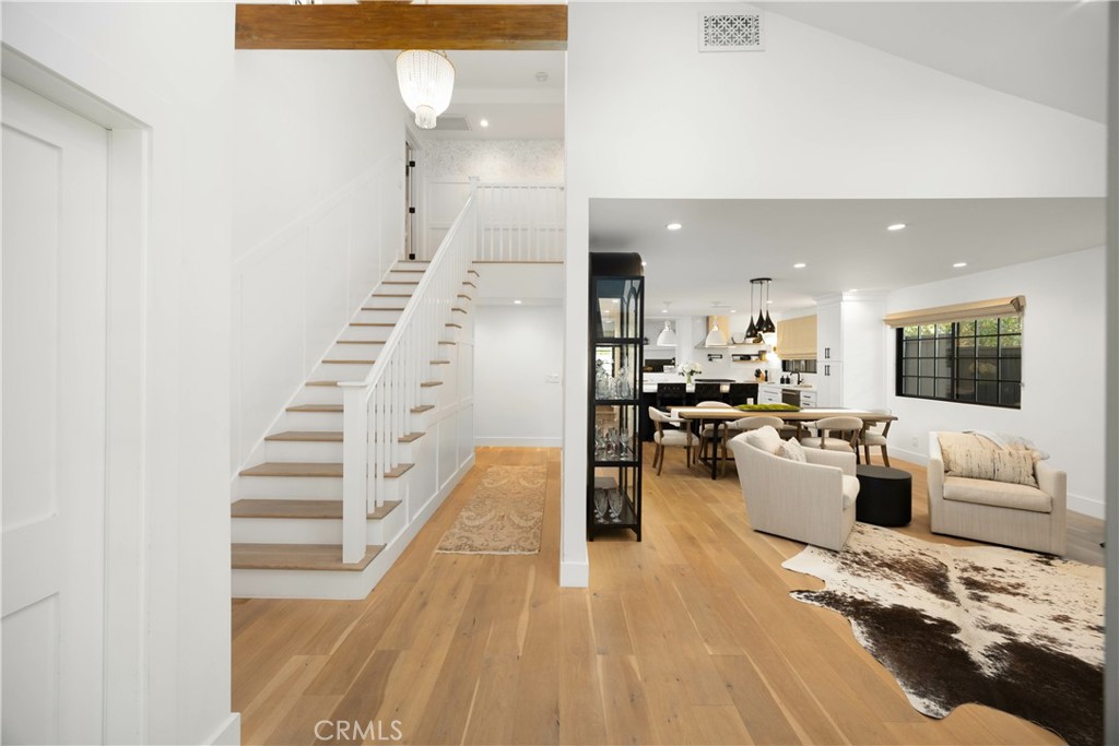 589 W Grandview Avenue