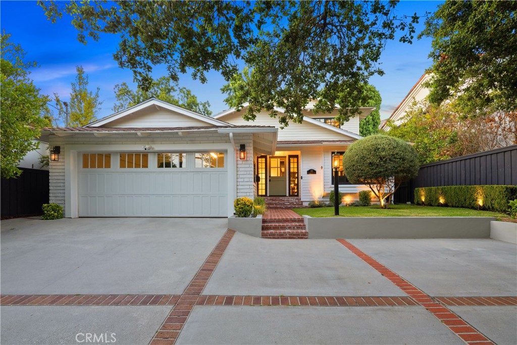 589 W Grandview Avenue