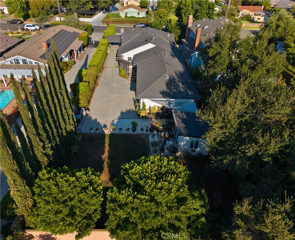 1111 S 10th Avenue