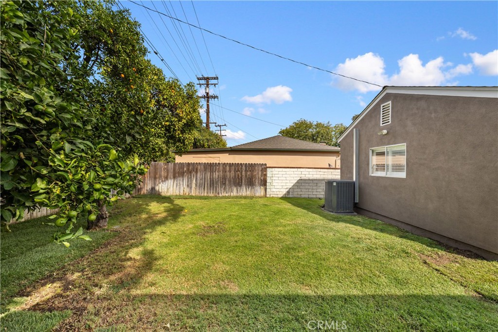35 W Floral Avenue