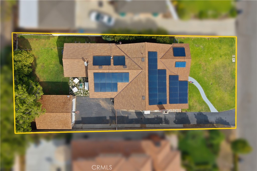 35 W Floral Avenue