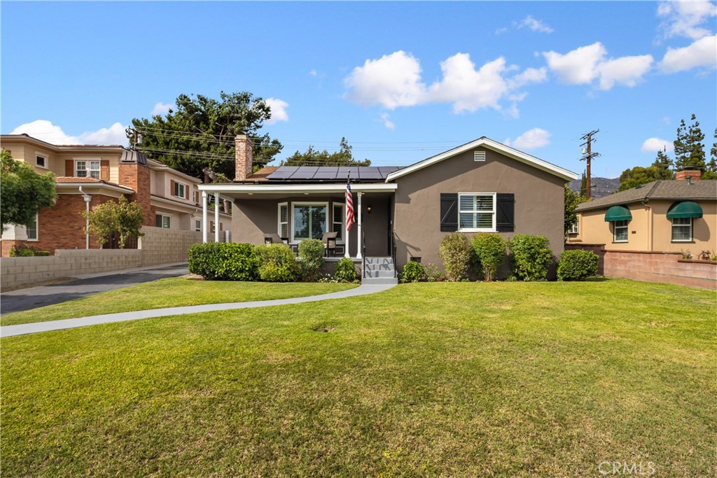35 W Floral Avenue