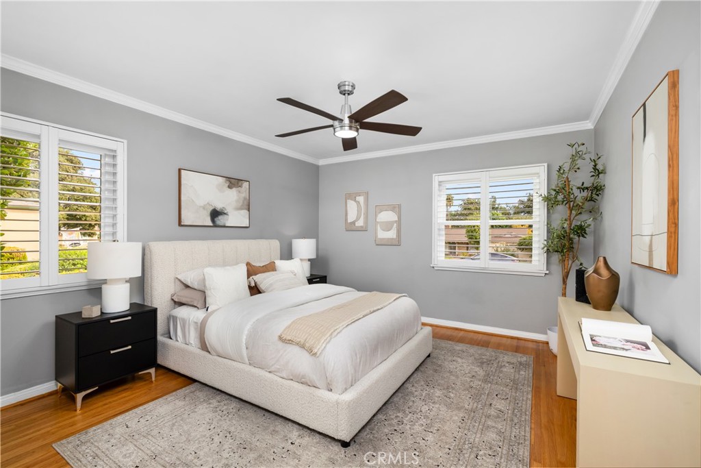 35 W Floral Avenue