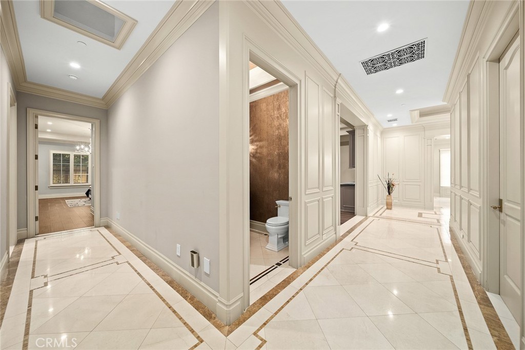 1716 Alta Oaks Drive