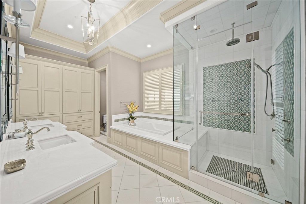 1716 Alta Oaks Drive