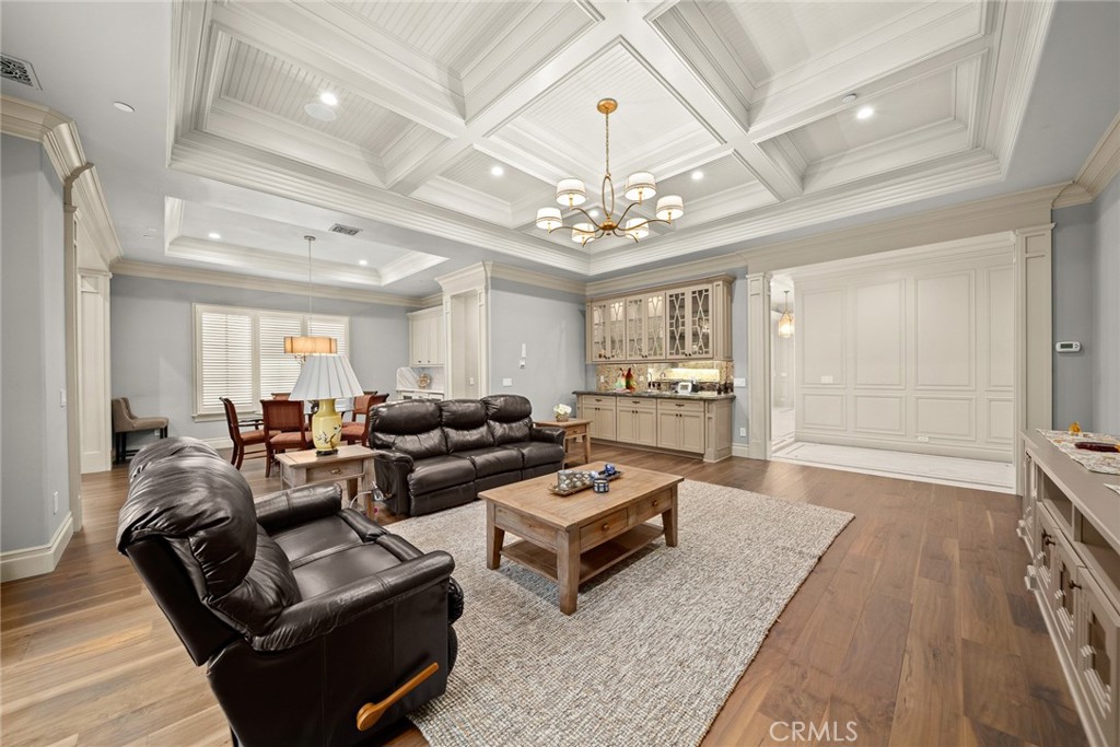 1716 Alta Oaks Drive