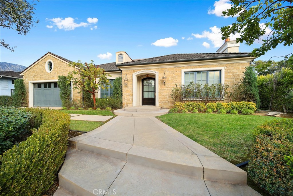 1716 Alta Oaks Drive