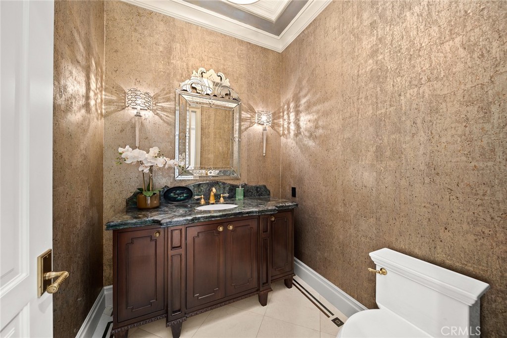 1716 Alta Oaks Drive