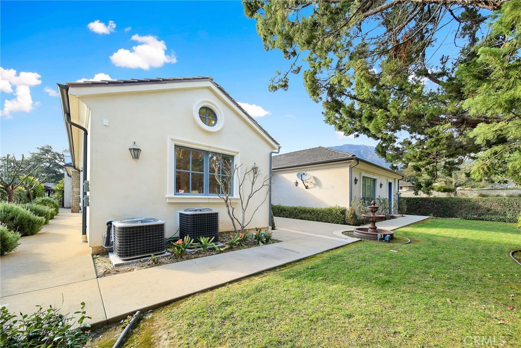 1716 Alta Oaks Drive