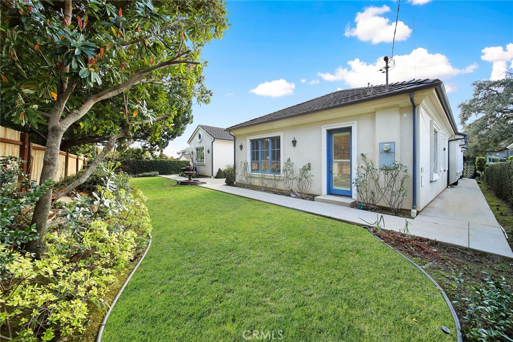 1716 Alta Oaks Drive