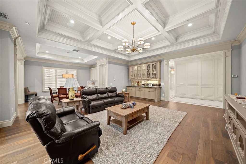 1716 Alta Oaks Drive