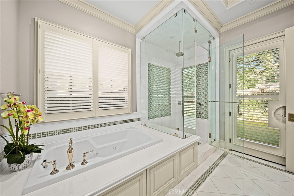 1716 Alta Oaks Drive