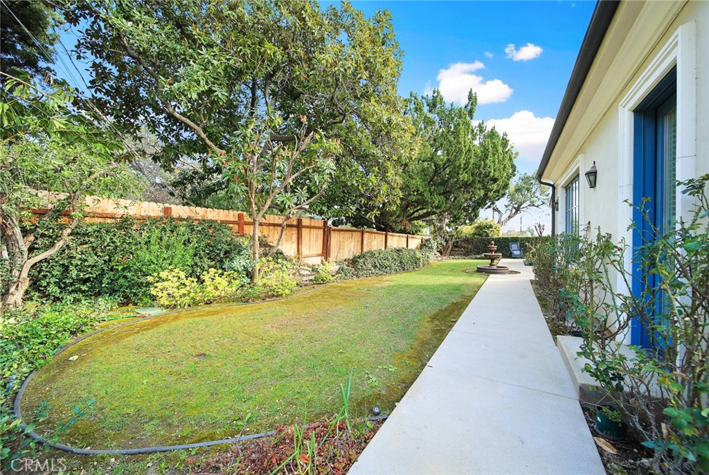 1716 Alta Oaks Drive