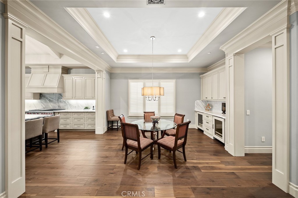 1716 Alta Oaks Drive