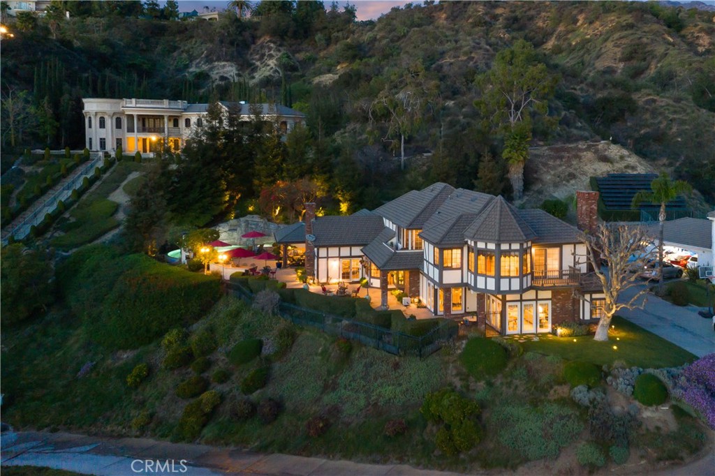 318 N Terrace View Drive