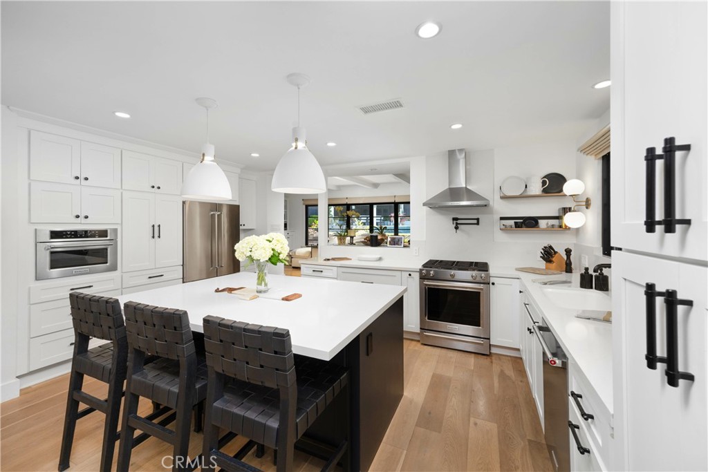589 W Grandview Avenue