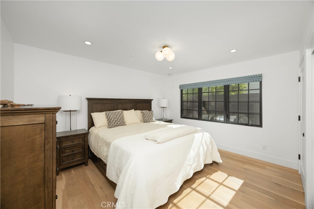589 W Grandview Avenue
