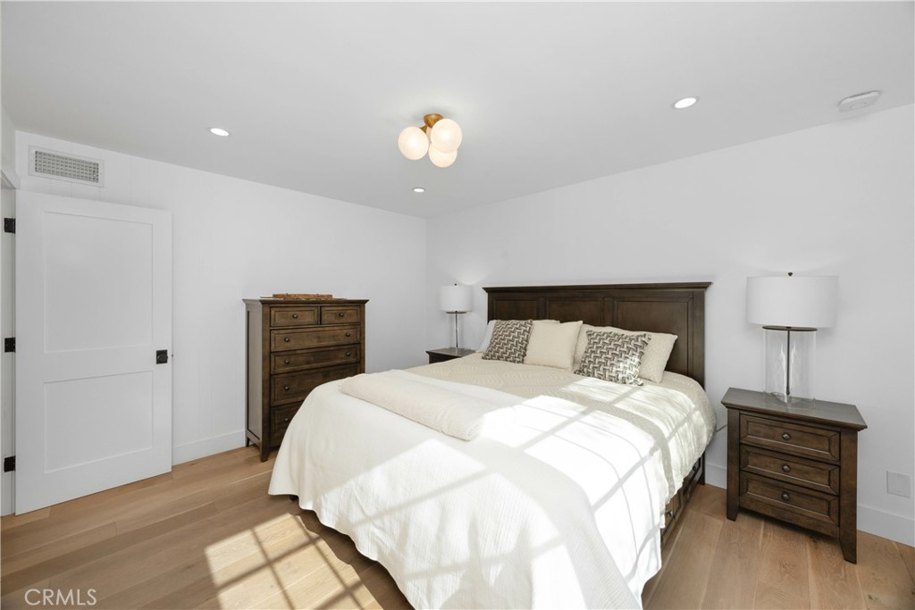 589 W Grandview Avenue