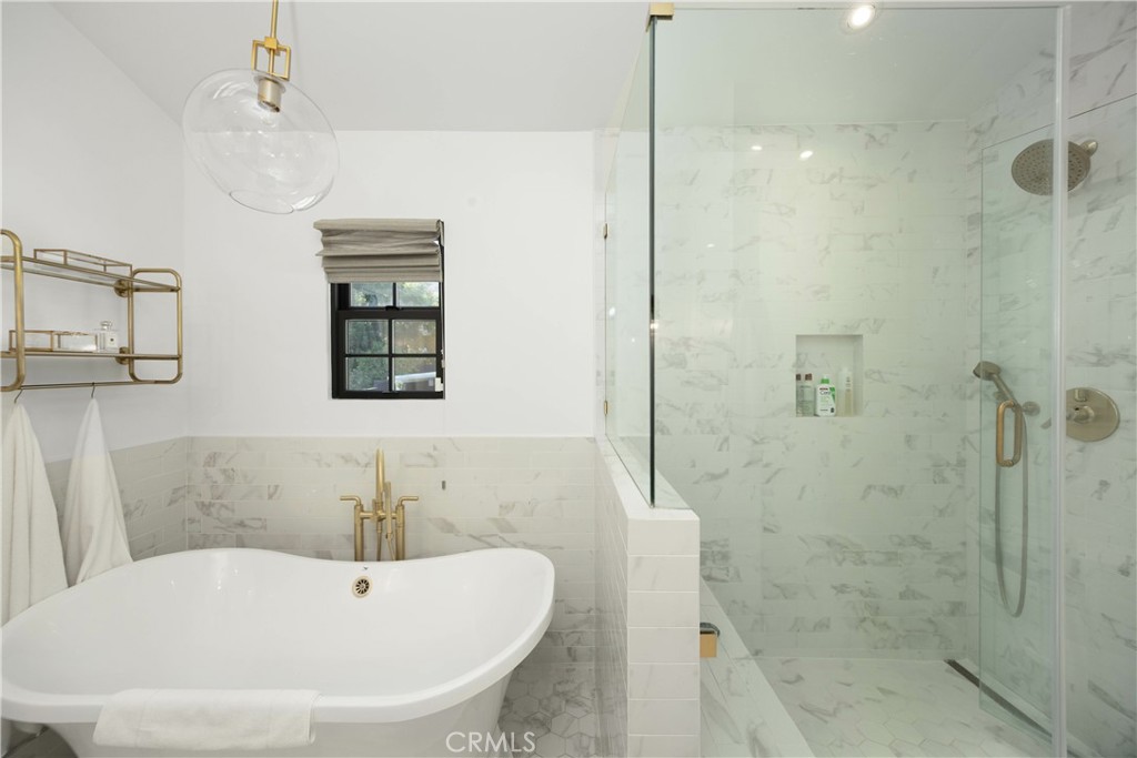 589 W Grandview Avenue