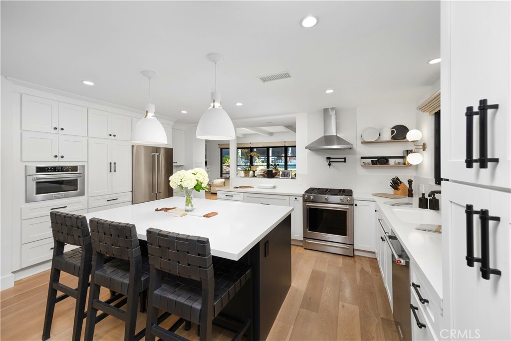 589 W Grandview Avenue