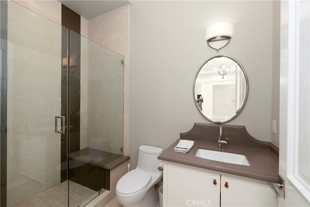 935 W Foothill Boulevard