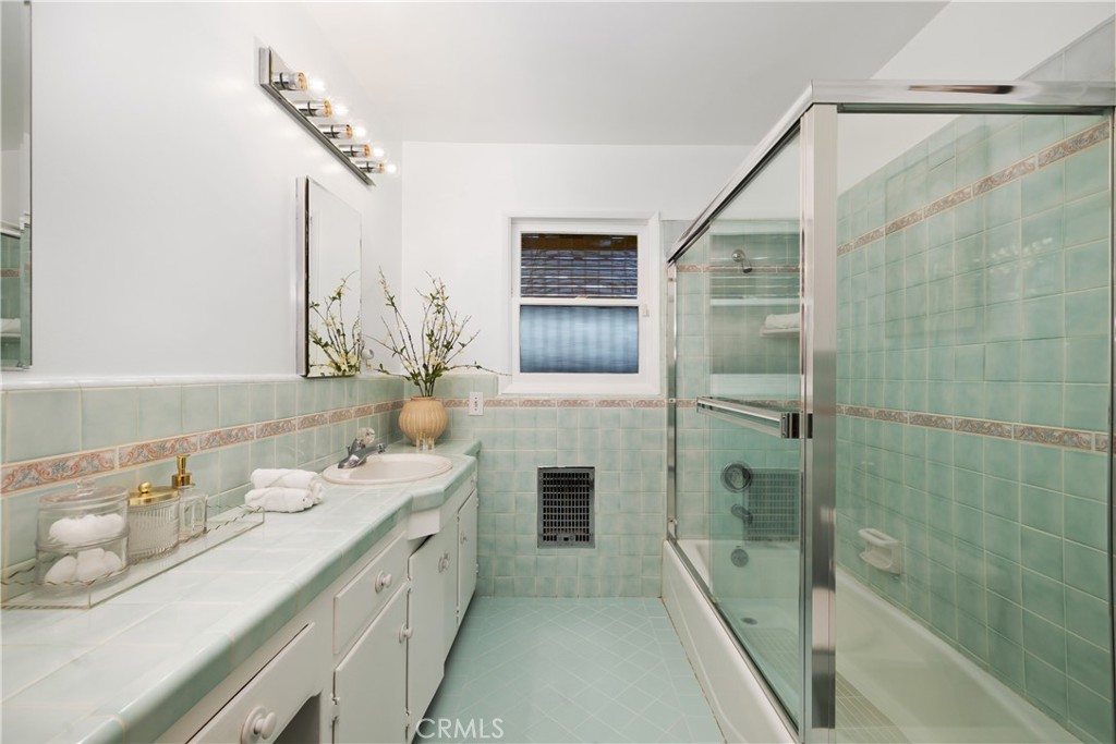 5023 Temple City Boulevard