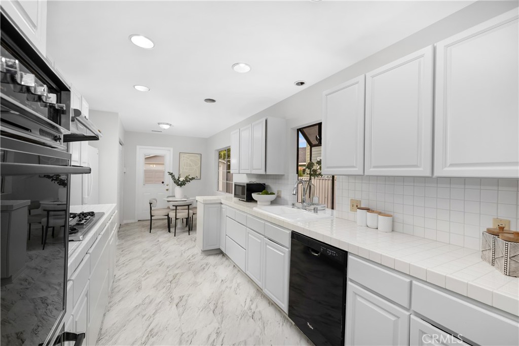 531 W Walnut