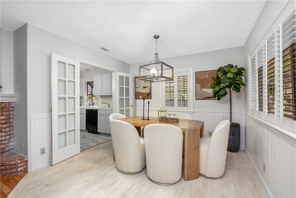 531 W Walnut