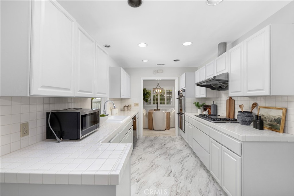 531 W Walnut
