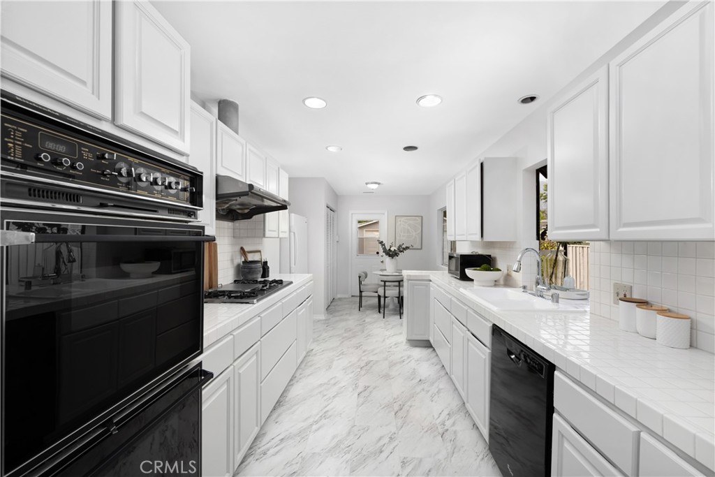 531 W Walnut