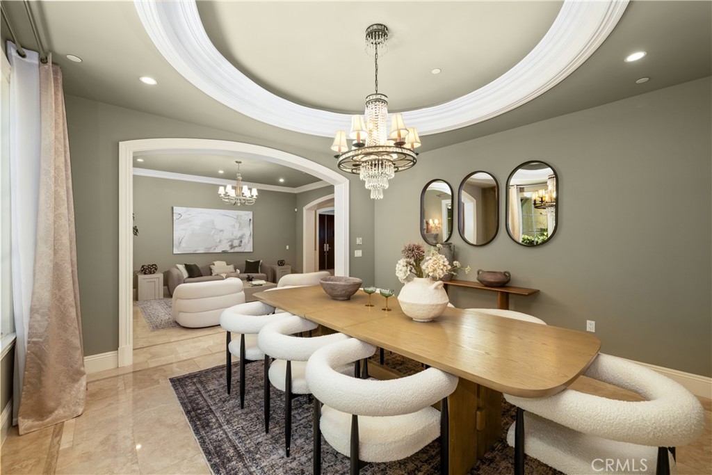 423 W Lemon