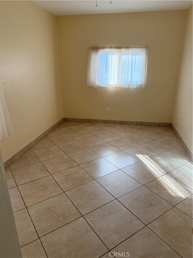 1214 S Primrose Avenue