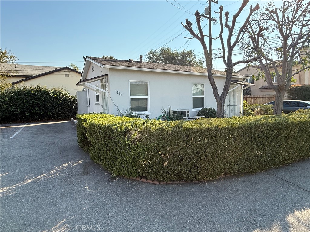 1214 S Primrose Avenue