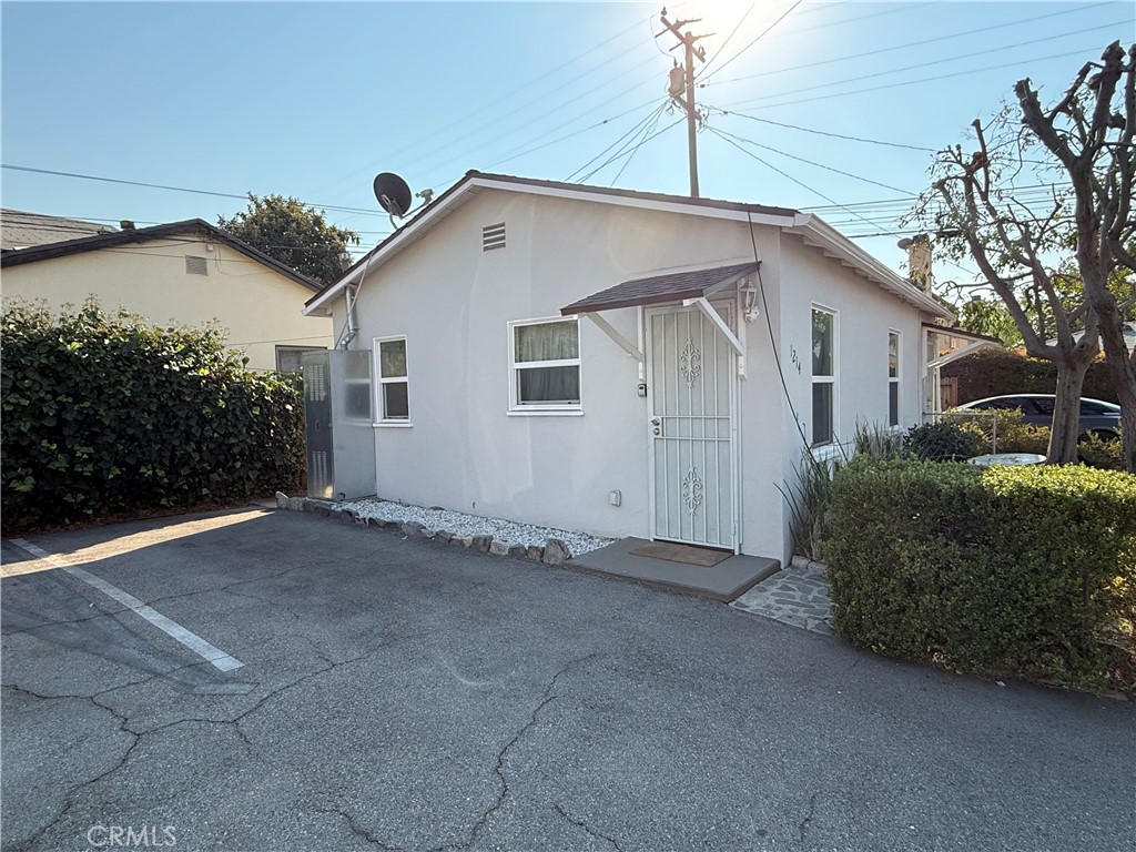 1214 S Primrose Avenue