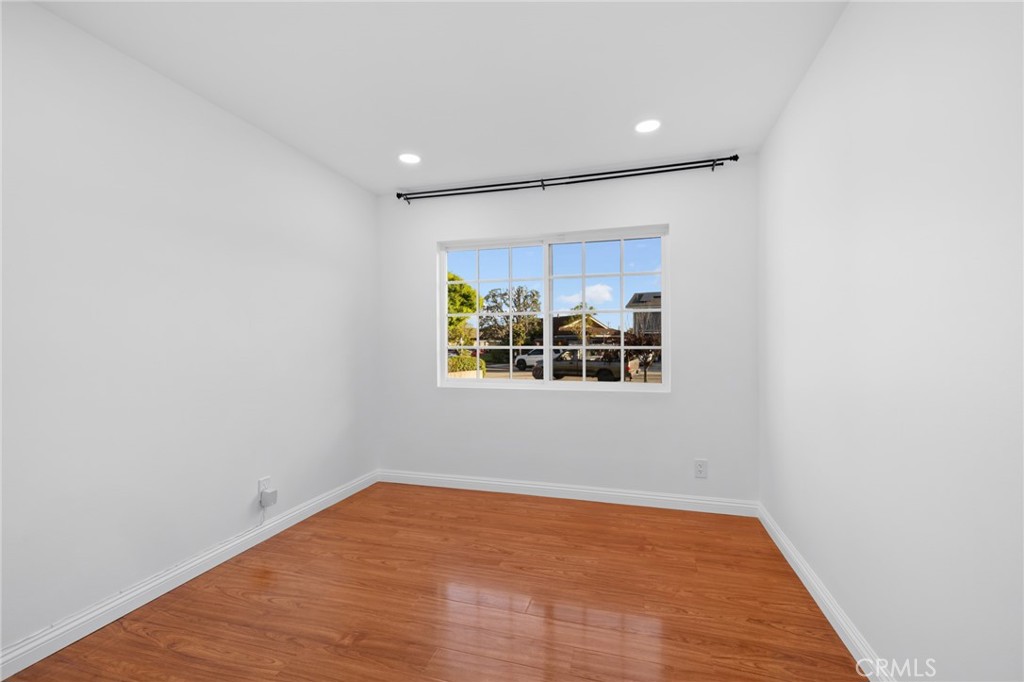 11251 La Rosa Drive