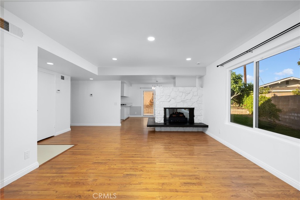 11251 La Rosa Drive