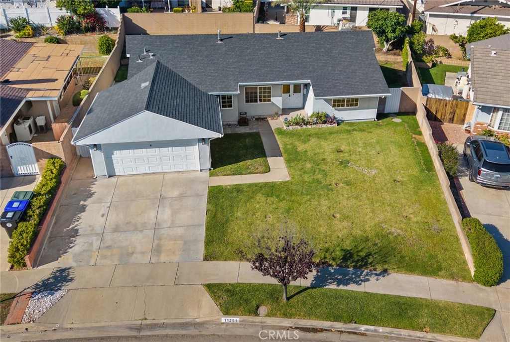 11251 La Rosa Drive