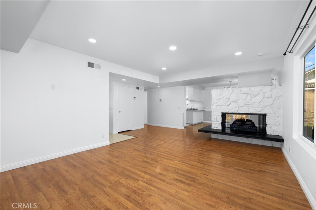 11251 La Rosa Drive