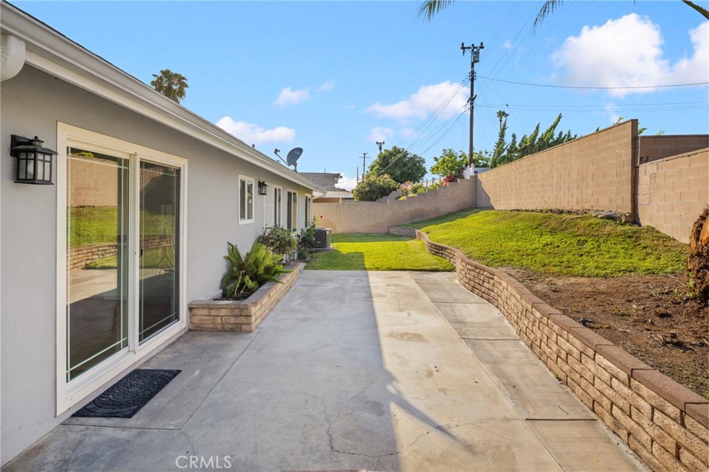 11251 La Rosa Drive