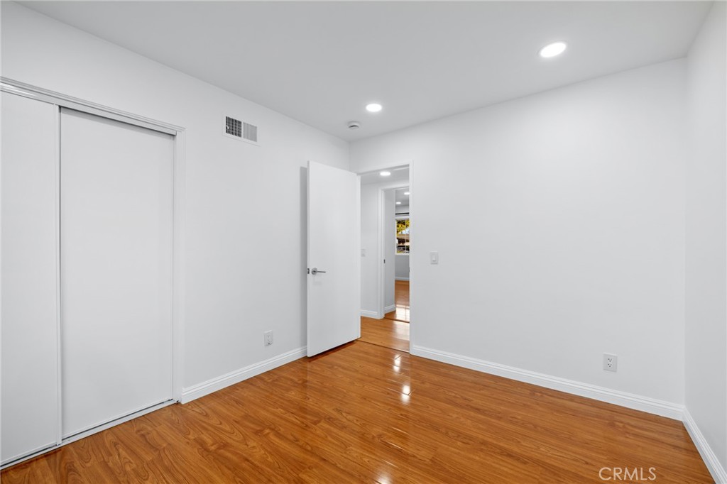 11251 La Rosa Drive