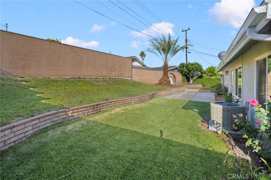 11251 La Rosa Drive