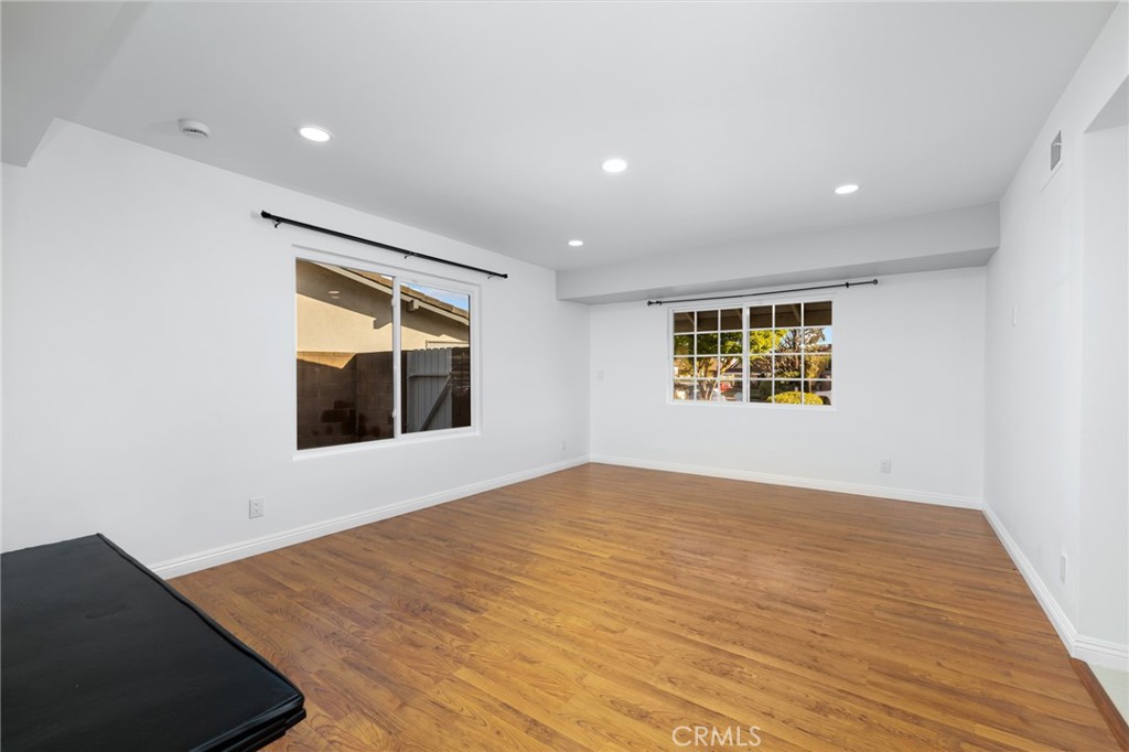 11251 La Rosa Drive