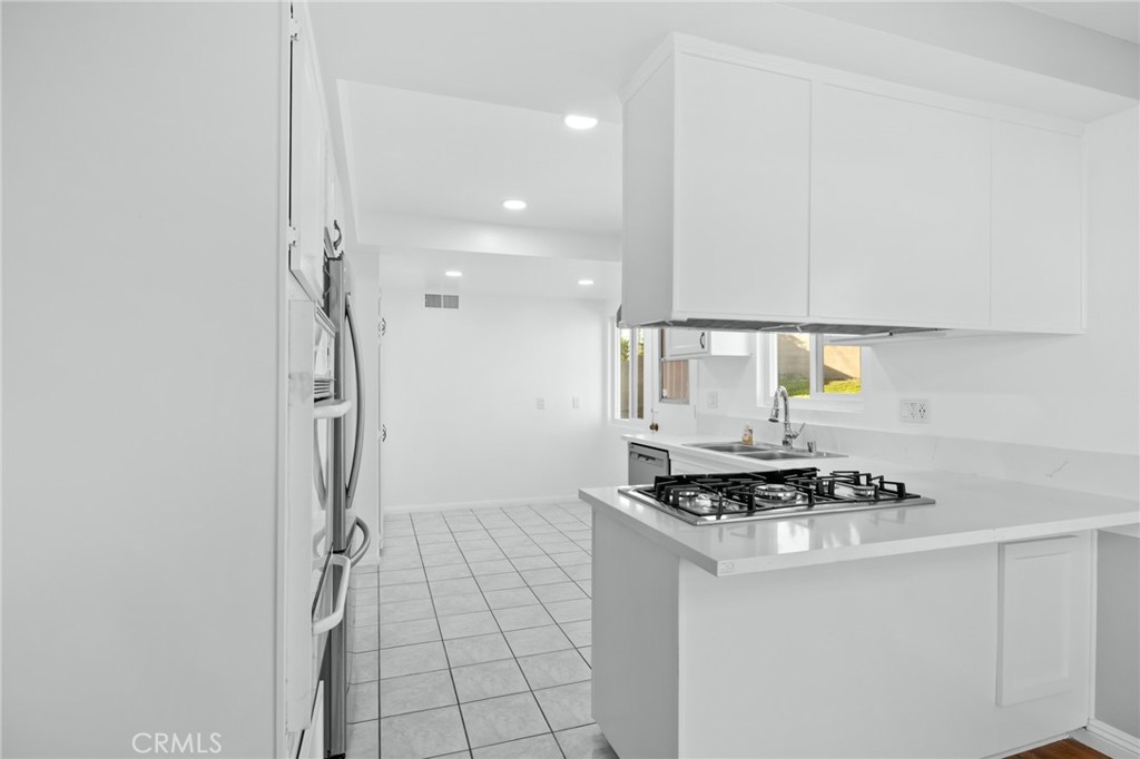11251 La Rosa Drive