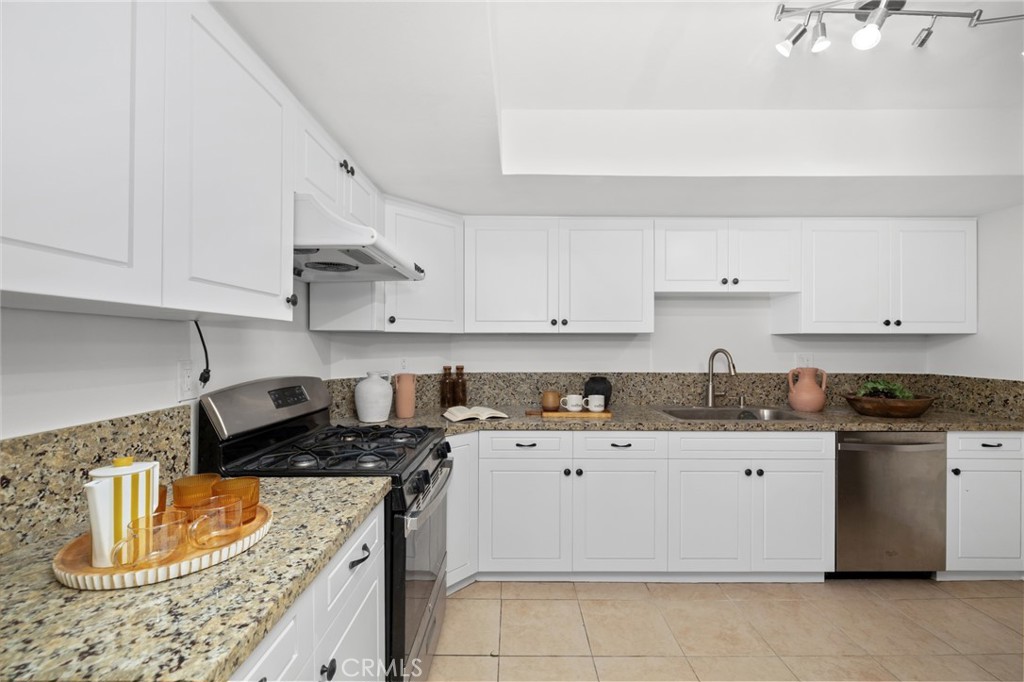 300 S Reno Street 303