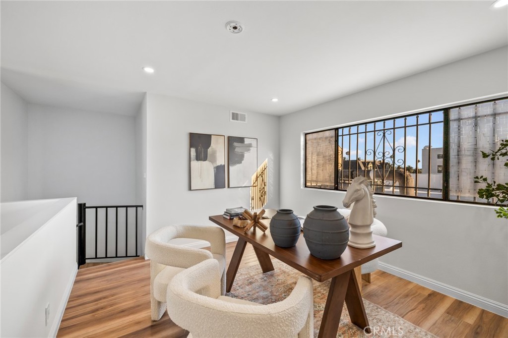 300 S Reno Street 303