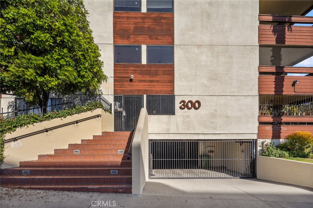 300 S Reno Street 303