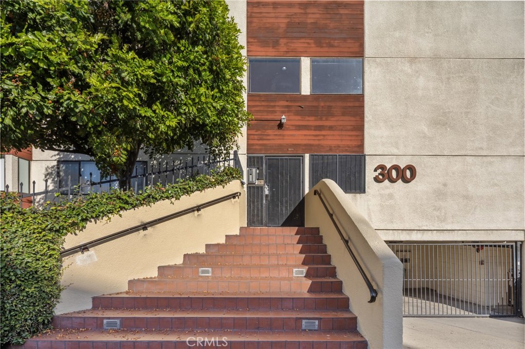 300 S Reno Street 303