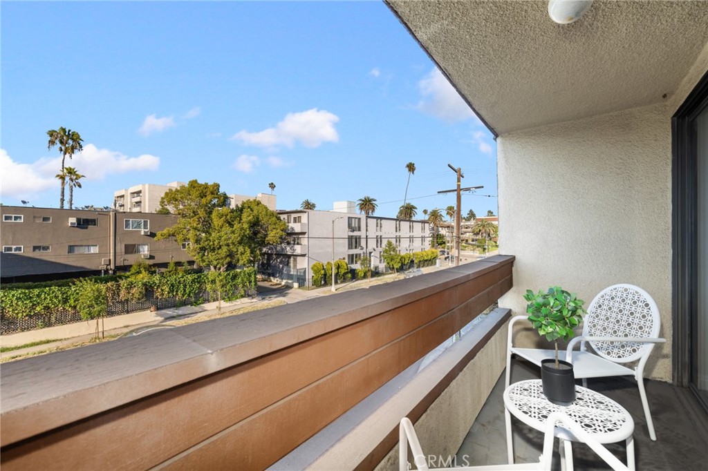 300 S Reno Street 303