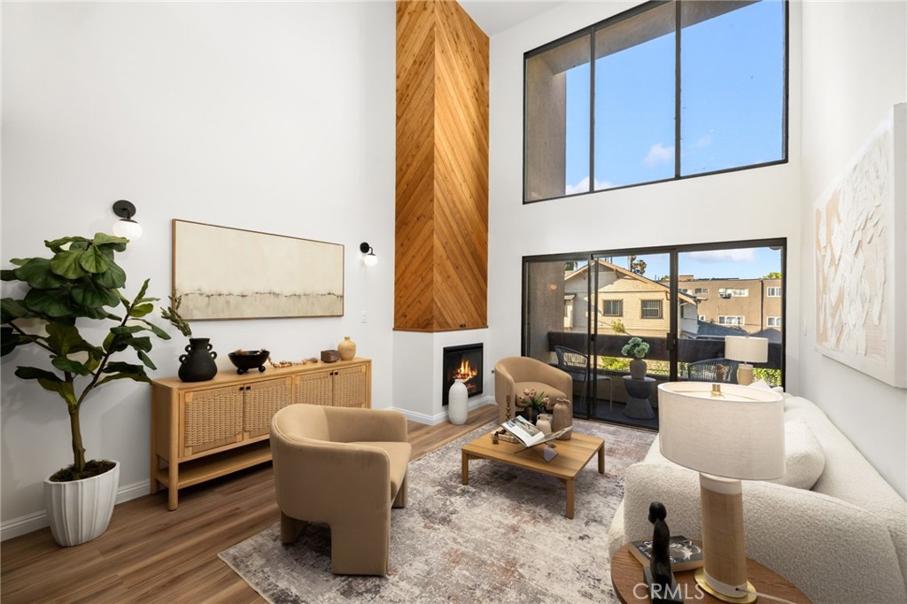 300 S Reno Street 303